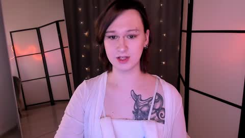 Nicole online show from January 17, 9:28 pm