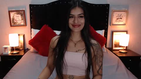 Snapshot of nicole_duran3095 chatting on December 29, 10:01 am Nick online show from December 29, 10:01 am