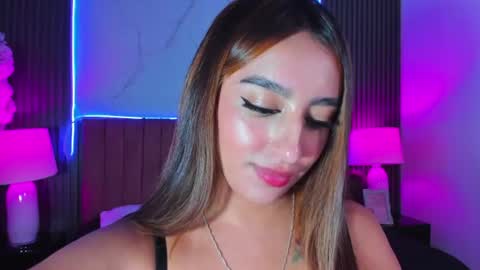 Nicole online show from June 16, 3:31 am