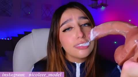 Nicole online show from July 30, 10:31 pm