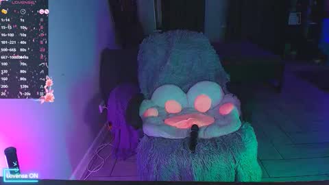 Snapshot of nicole_fancy chatting on November 29, 5:16 pm Kitty Nikki online show from November 29, 5:16 pm