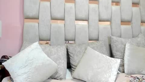 nicole_fisherr online show from January 18, 4:38 am