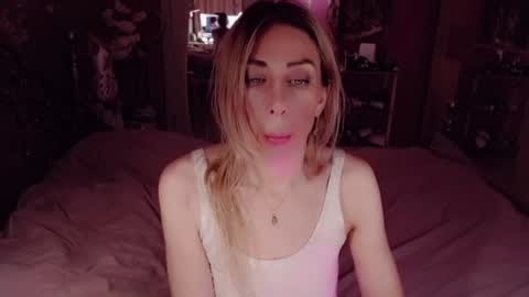 Nicole online show from July 5, 8:21 am