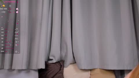 Snapshot of nicole_grifin chatting on January 9, 1:02 pm Nicole Grifin online show from January 9, 1:02 pm