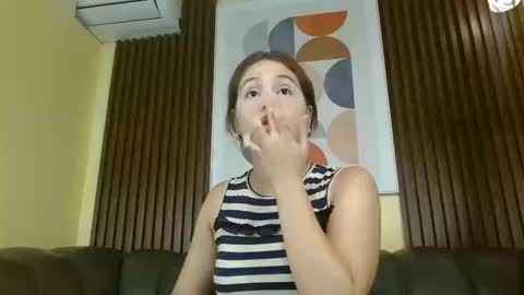 Nicole Ramires online show from September 24, 3:26 pm
