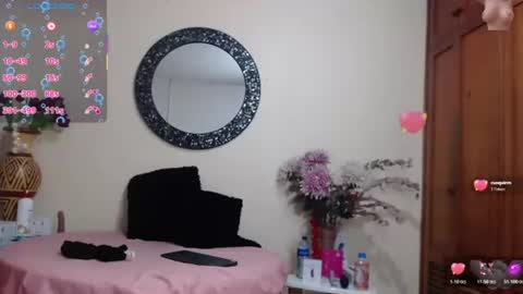 Snapshot of nicole_santana_ chatting on July 20, 11:18 pm Nicole Santana online show from July 20, 11:18 pm