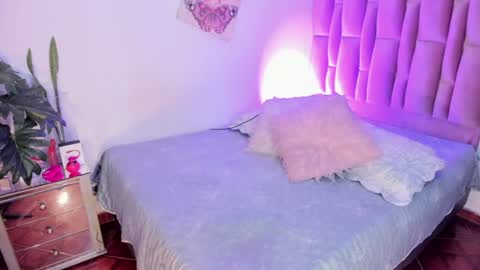 nicol online show from June 16, 5:32 am