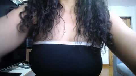 Nicole online show from October 24, 9:44 pm