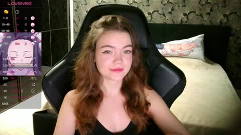 NicoleMeew online show from December 29, 10:14 pm