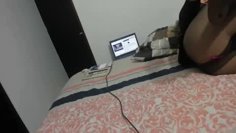 Nicolett online show from February 19, 2:55 pm