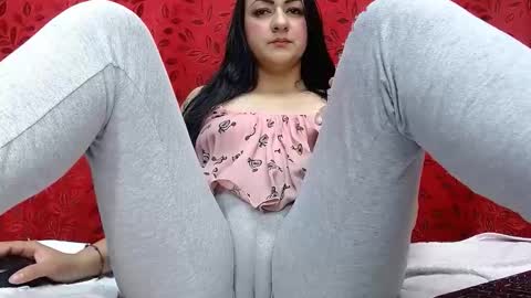 NICOLLE online show from December 20, 9:33 pm