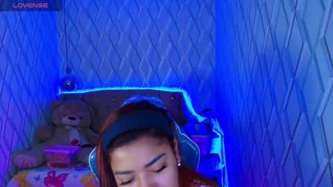 Nicolle Miley online show from October 30, 3:41 am