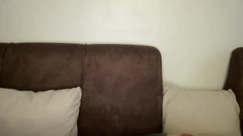 Snapshot of nicollete_snow chatting on May 19, 3:35 am NIC 333 online show from May 19, 3:35 am