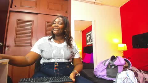 Nicol online show from January 11, 6:44 pm