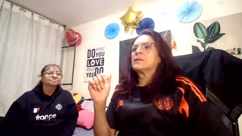 nicoltatiana_ online show from June 23, 11:36 pm