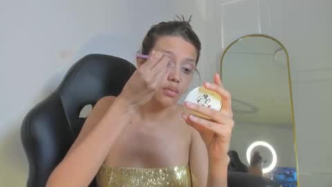 Nicol online show from February 7, 8:45 pm