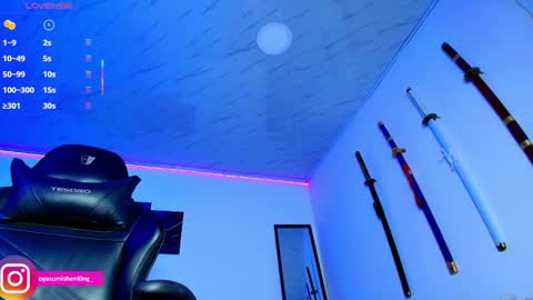 Snapshot of nicorobinn chatting on October 9, 12:41 am Lizzie online show from October 9, 12:41 am