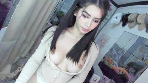 JIAN online show from January 10, 2:57 am