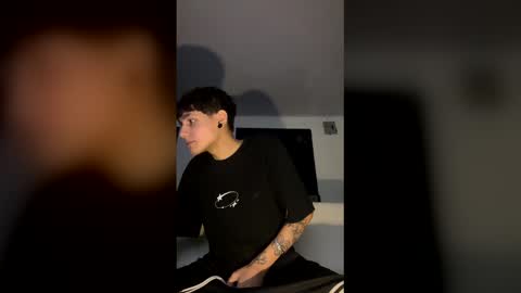 Snapshot of nifiare7 chatting on February 24, 5:27 am nifiare online show from February 24, 5:27 am