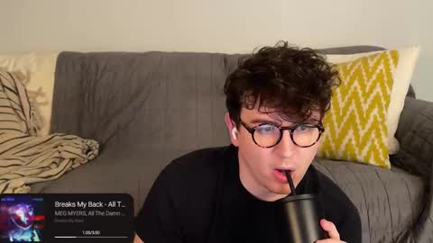 Nigel Hart online show from December 29, 10:57 pm