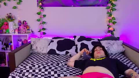 Night angel online show from March 4, 9:48 am