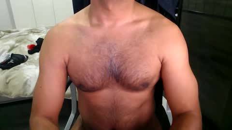 Snapshot of night_rider09711 chatting on January 21, 8:11 pm night_rider09711 online show from January 21, 8:11 pm