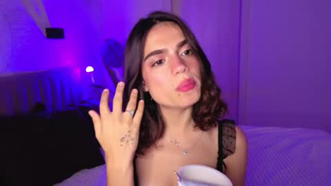 Daisy nd Tyler 3 online show from September 25, 5:22 am