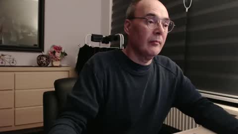 nightkeeper63 online show from October 13, 11:38 pm