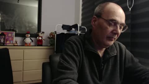 nightkeeper63 online show from November 29, 1:30 am