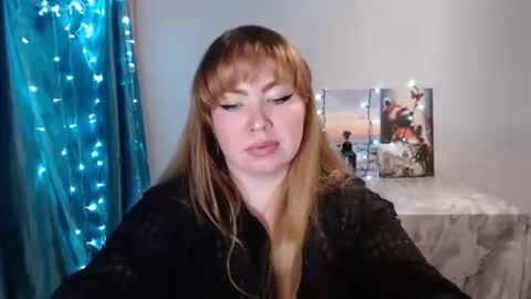 Snapshot of nightlaura chatting on January 14, 10:34 pm nightlaura online show from January 14, 10:34 pm