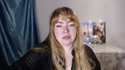 Snapshot of nightlaura chatting on January 16, 10:55 pm nightlaura online show from January 16, 10:55 pm