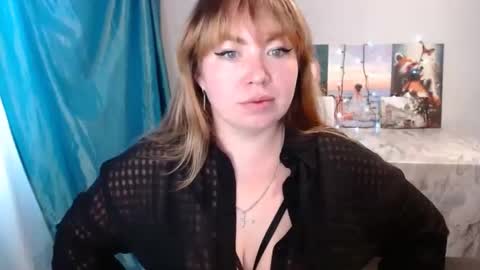 Snapshot of nightlaura chatting on January 24, 6:57 am nightlaura online show from January 24, 6:57 am