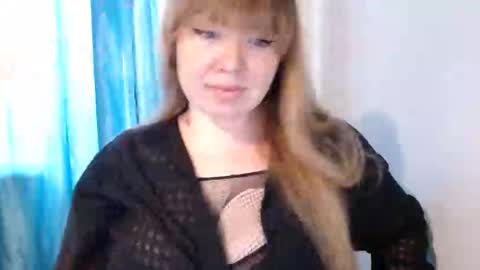 Snapshot of nightlaura chatting on February 13, 10:34 am nightlaura online show from February 13, 10:34 am