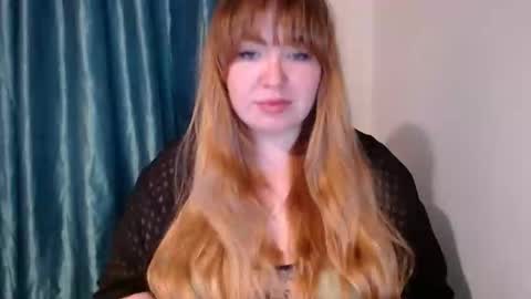 Snapshot of nightlaura chatting on February 28, 4:31 pm nightlaura online show from February 28, 4:31 pm