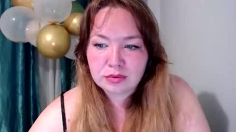 Snapshot of nightlaura chatting on September 19, 7:25 pm nightlaura online show from September 19, 7:25 pm