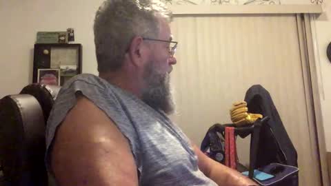 Snapshot of nightmoves1970 chatting on November 1, 1:51 am nightmoves1970 online show from November 1, 1:51 am