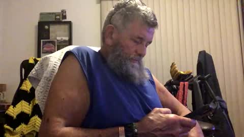 nightmoves1970 online show from November 23, 4:01 am