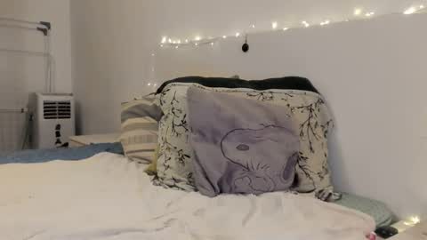 Snapshot of nightprincess1 chatting on November 25, 6:19 pm nightprincess1 online show from November 25, 6:19 pm