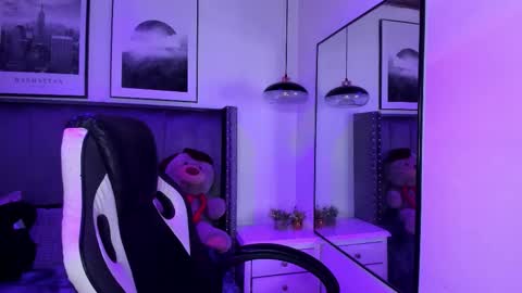 niick_twink online show from October 22, 7:35 pm