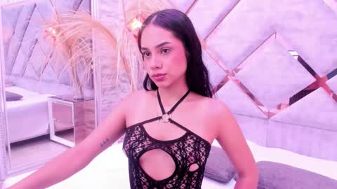 Snapshot of niicole_taylor chatting on February 7, 11:58 am Nicole online show from February 7, 11:58 am