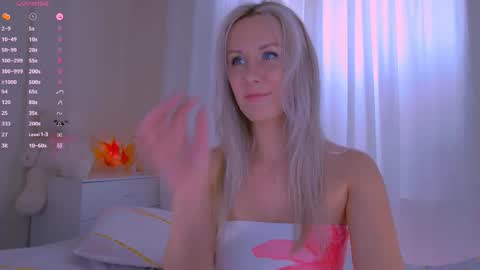 Snapshot of nika_bloom chatting on September 30, 5:12 am Nika Bloom online show from September 30, 5:12 am