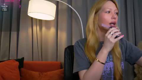 LIana online show from June 11, 12:32 am