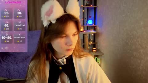 Snapshot of nika_omg chatting on November 9, 8:18 pm Nika online show from November 9, 8:18 pm