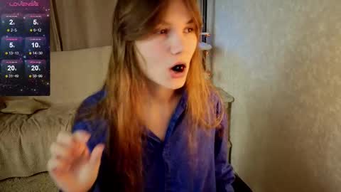 Snapshot of nika_omg chatting on December 2, 9:10 pm Nika online show from December 2, 9:10 pm