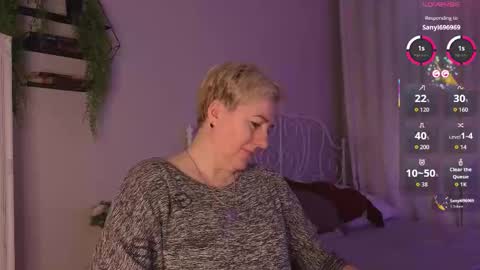 Snapshot of nika_smit chatting on February 28, 5:19 am Nika online show from February 28, 5:19 am