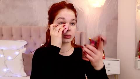 Snapshot of nikaflowers chatting on December 23, 2:53 am Nika online show from December 23, 2:53 am