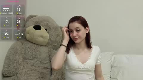 Snapshot of nikagaze chatting on April 24, 5:15 pm Nika online show from April 24, 5:15 pm