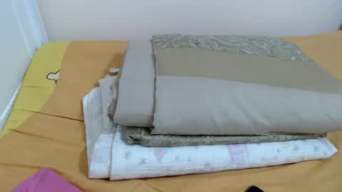 Leen online show from December 19, 12:23 pm