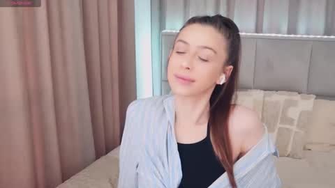 Nika online show from May 31, 2:09 am