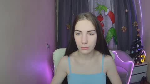 nikastarkk online show from December 16, 7:30 pm